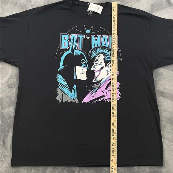 DC Batman Black Crew Neck Tee - Picture 3 of 5